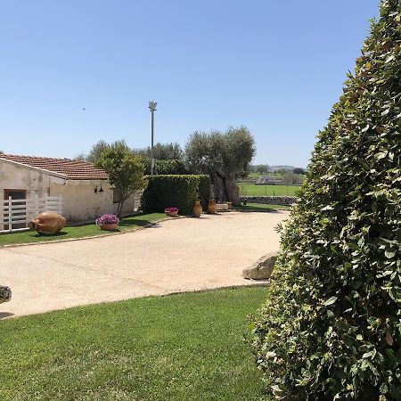 Masseria Madonna Dell'Arco Agriturismo Villa Martina Franca Exterior photo